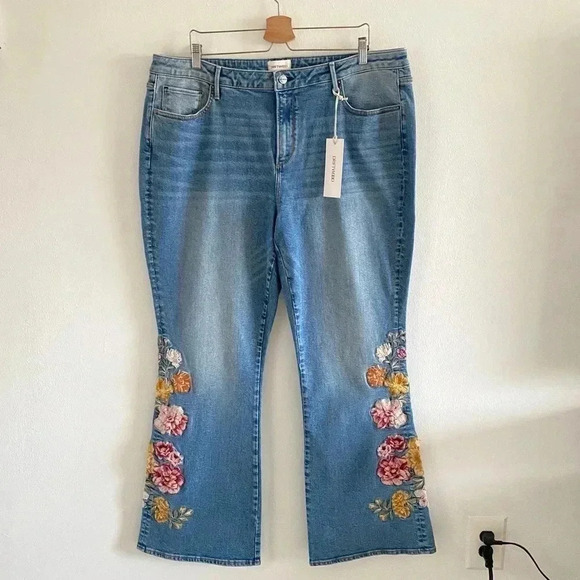 DRIFTWOOD Jeans Wyatt Embroidered Flare - Portofino - Picture 6 of 16